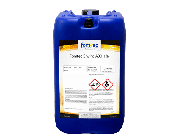 Blue can with the label Fomtec Enviro AX1 1%, 25 litres